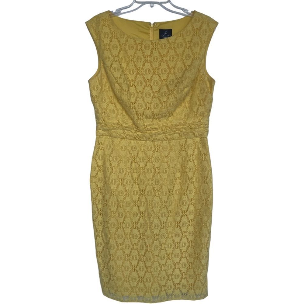 Adrianna Papell woman's lace yellow sleeveless size 12